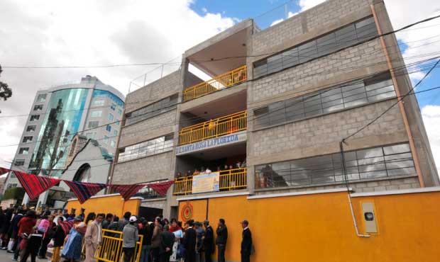 Unidad Educativa Santa Rosa La Florida.